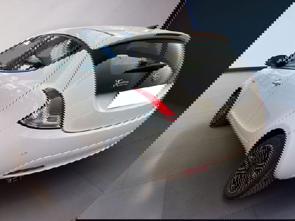 Lancia Ypsilon usata a Torino (5)