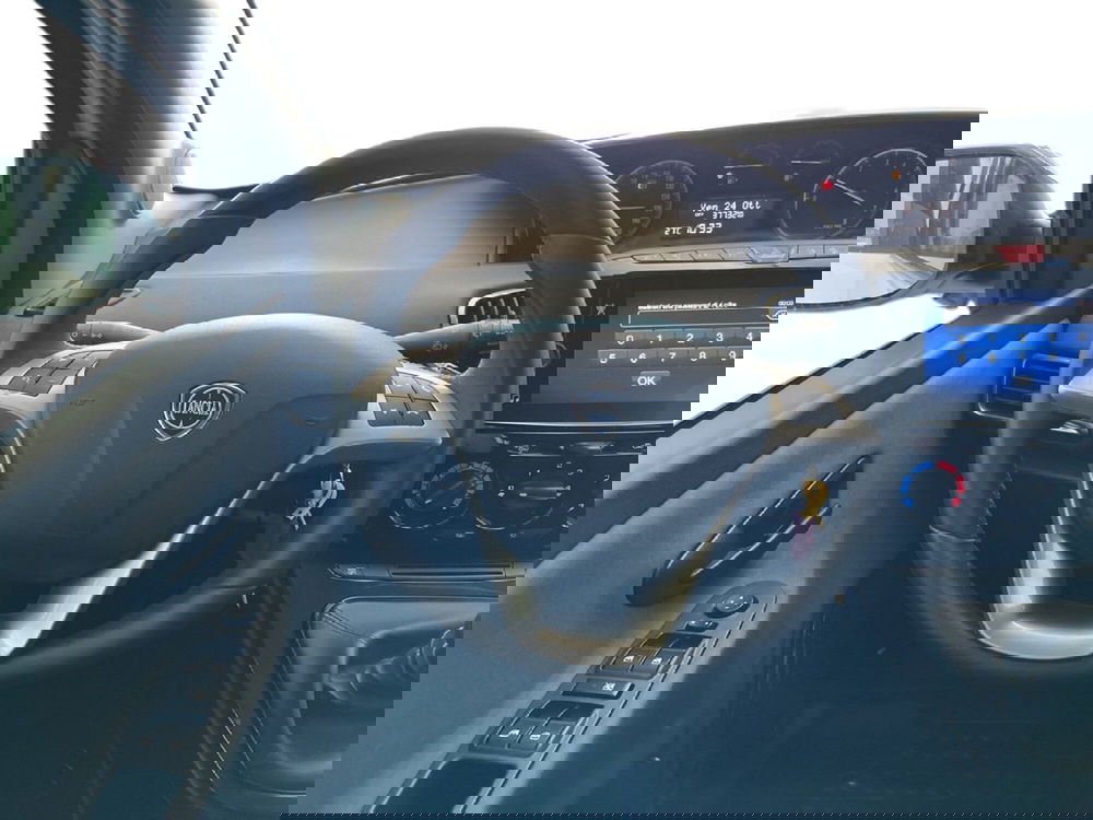 Lancia Ypsilon usata a Torino (11)