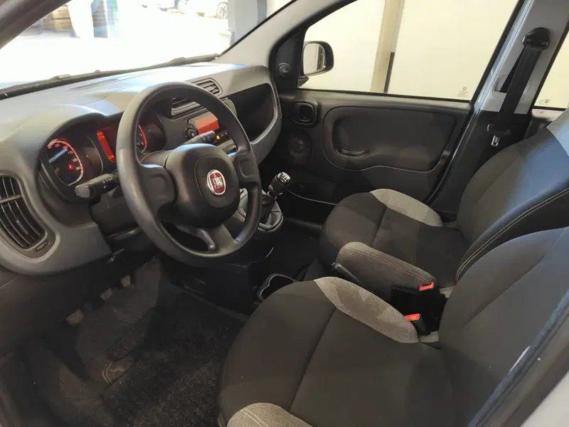 Fiat Panda Cross usata a Milano (10)
