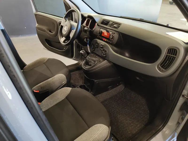 Fiat Panda Cross usata a Milano (11)