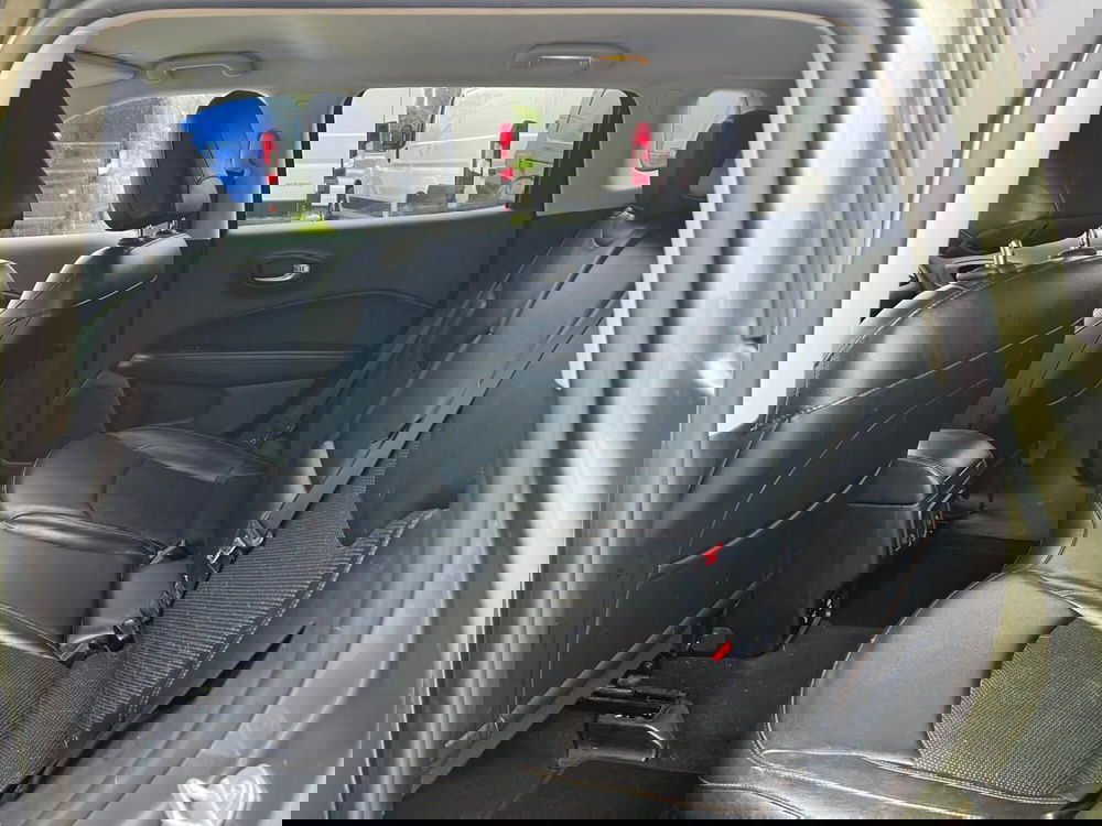 Jeep Compass usata a Milano (13)