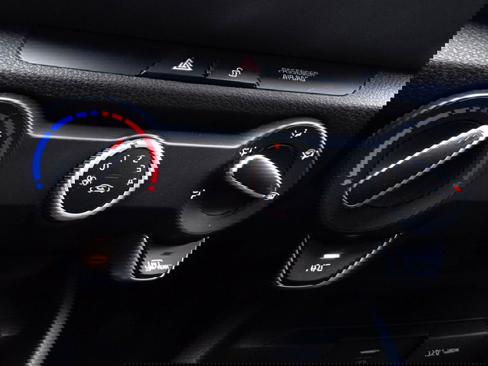 Kia Stonic usata a Treviso (18)