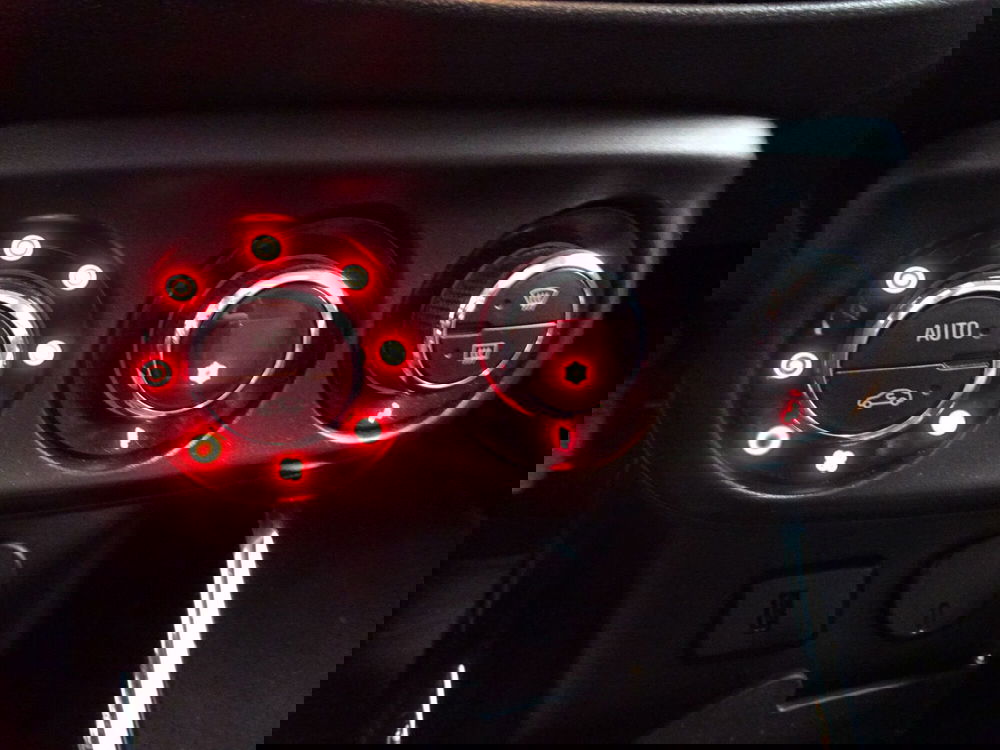 Opel Adam usata a Treviso (17)