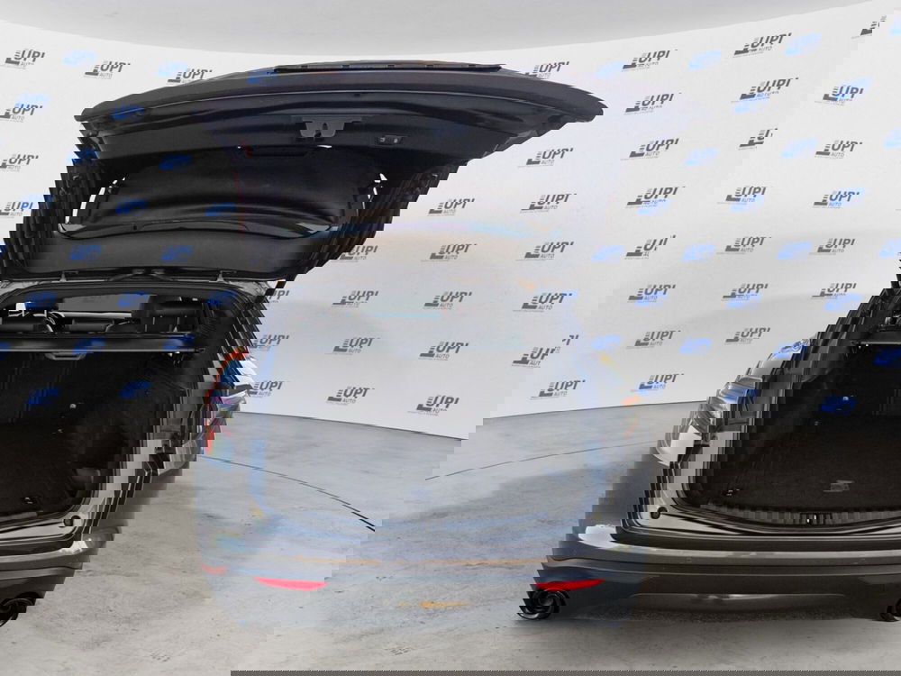 Alfa Romeo Stelvio usata a Pistoia (9)