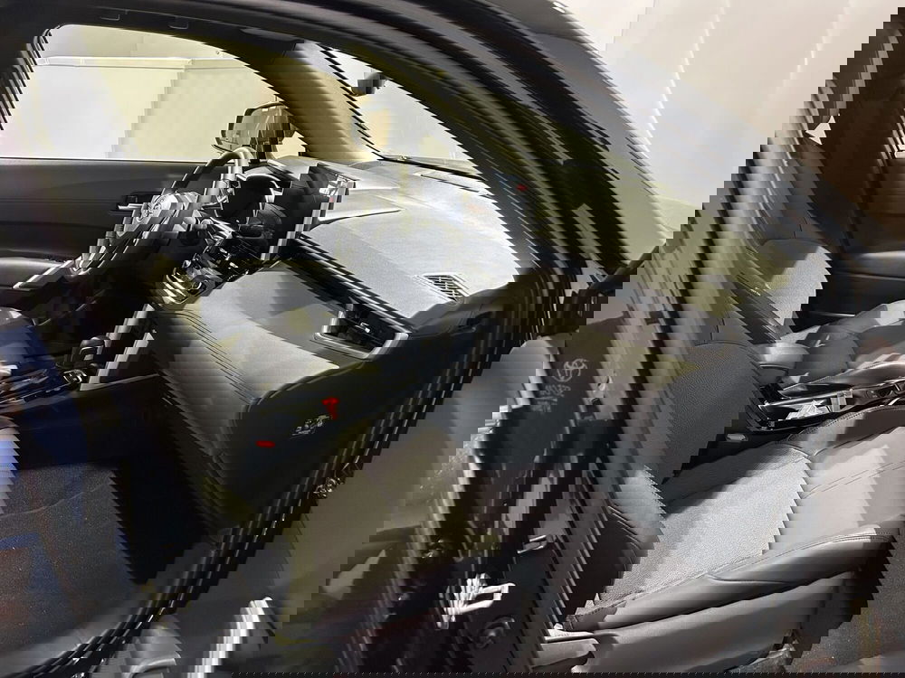 Toyota Corolla Cross Hybrid usata a Milano (6)