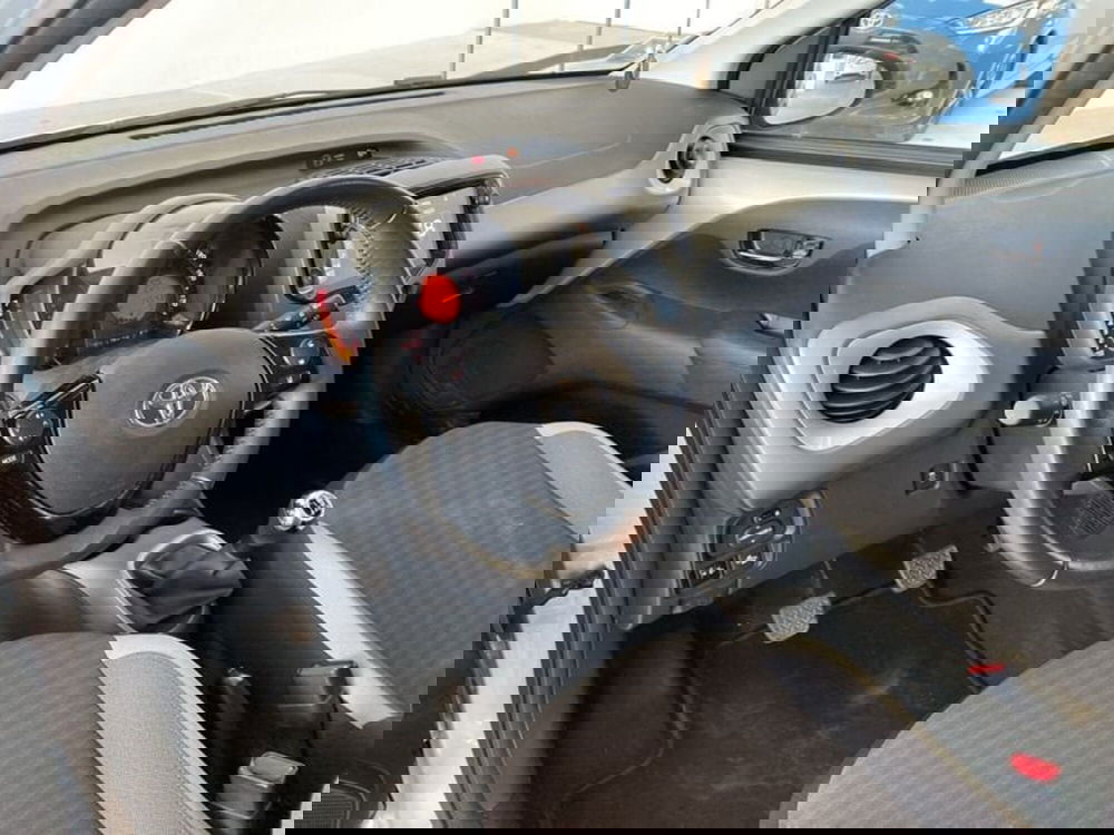 Toyota Aygo usata a Vicenza (12)