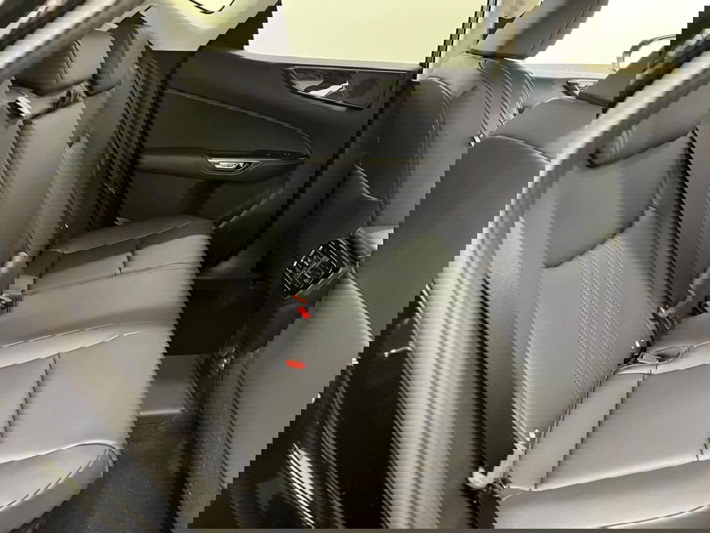 Lexus NX usata a Cremona (10)