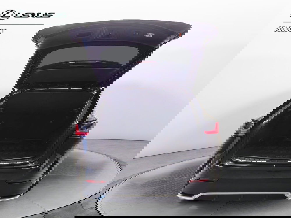 Lexus NX usata a Cremona (8)