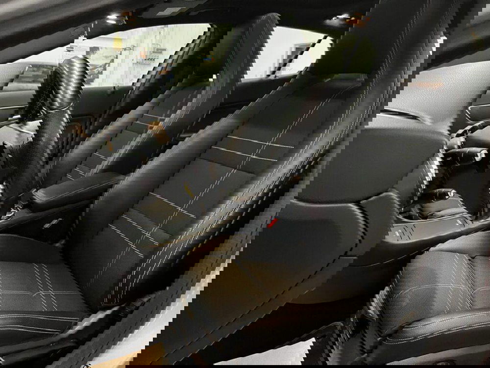 Mercedes-Benz GLA SUV usata a Alessandria (12)