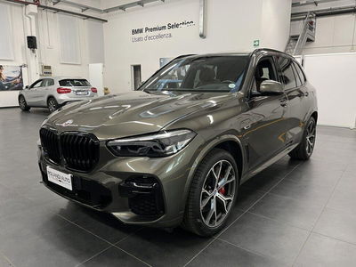 BMW X5 xDrive45e Msport del 2022 usata a Alessandria