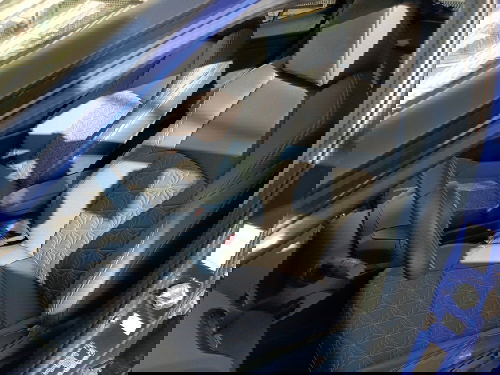 Toyota Yaris Cross usata a Milano (11)