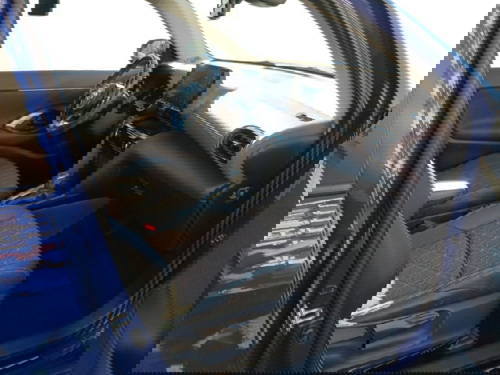 Toyota Yaris Cross usata a Milano (6)