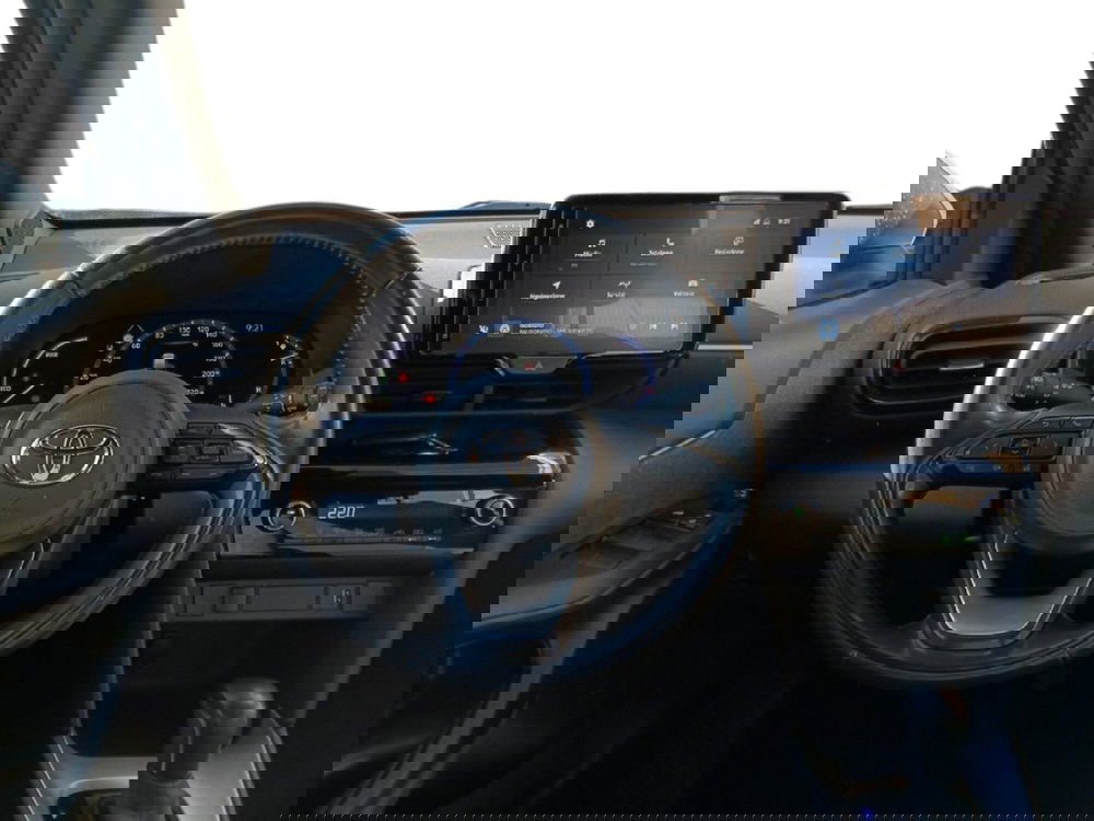 Toyota Yaris Cross usata a Milano (10)