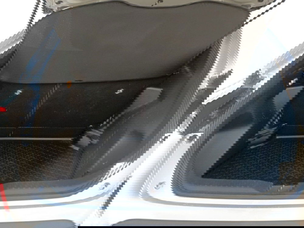 Toyota Yaris Cross usata a Milano (12)