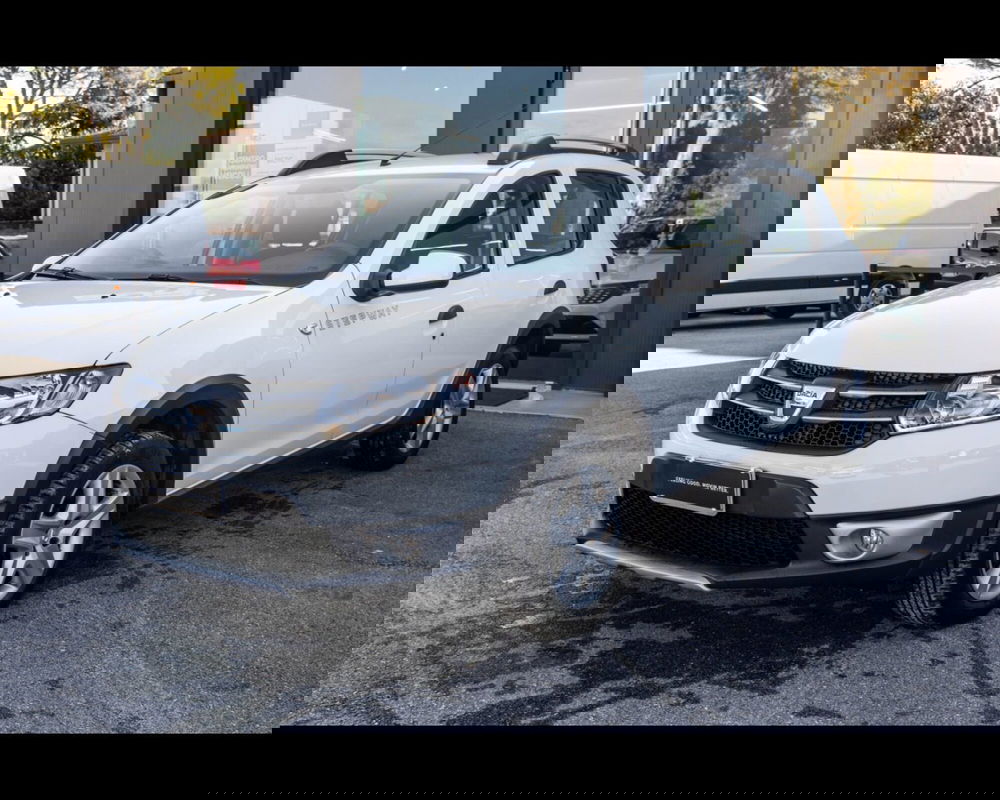 Dacia Sandero usata a Venezia