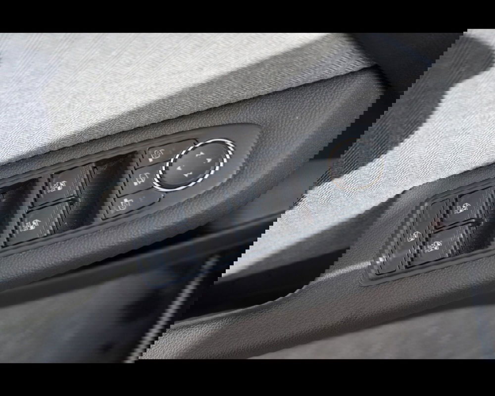 Renault Clio usata a Treviso (16)