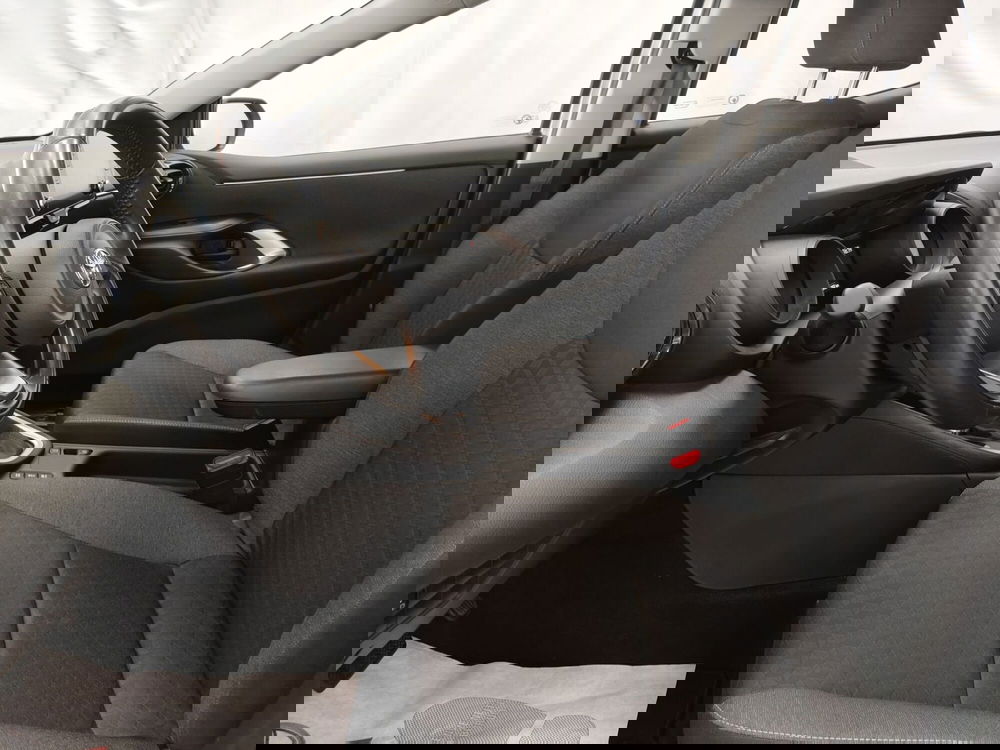 Toyota Yaris usata a Roma (14)