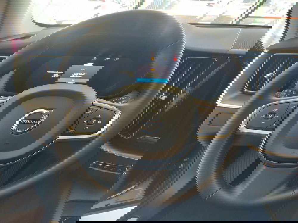 Volvo XC60 usata a Reggio Emilia (12)