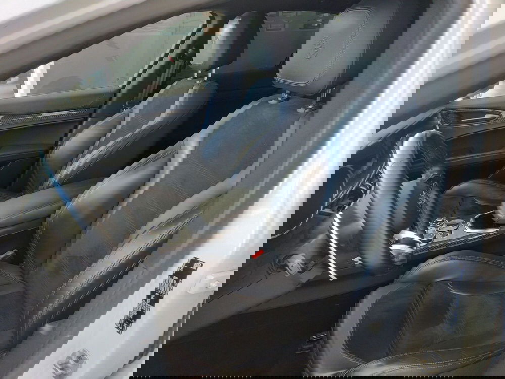 Alfa Romeo Stelvio usata a Reggio Emilia (10)
