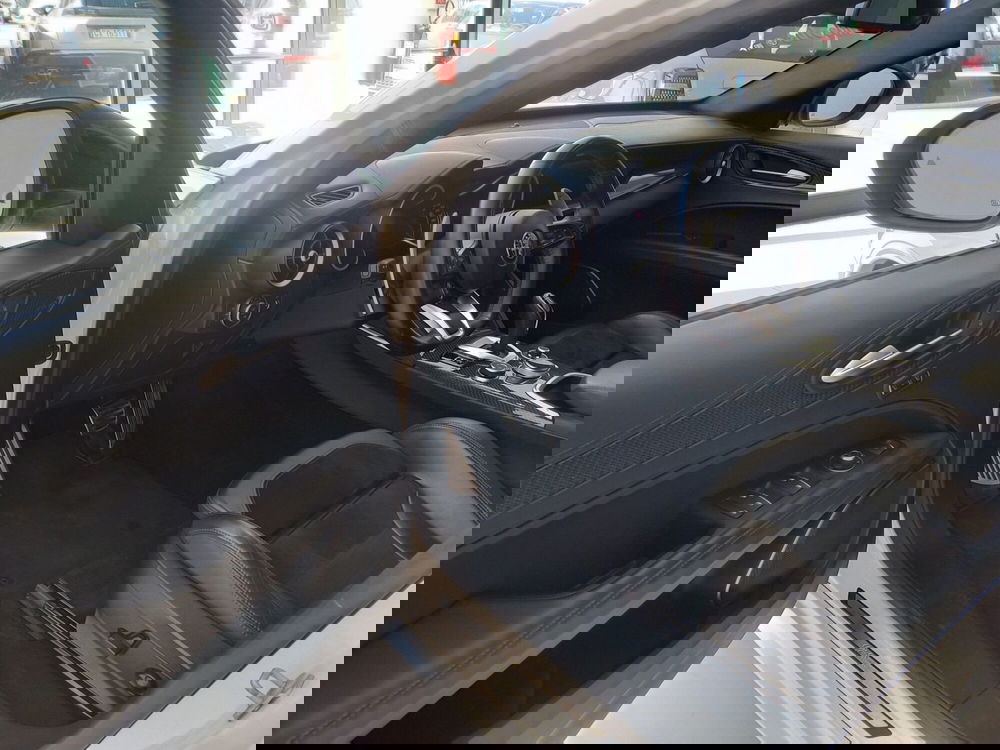 Alfa Romeo Stelvio usata a Reggio Emilia (9)