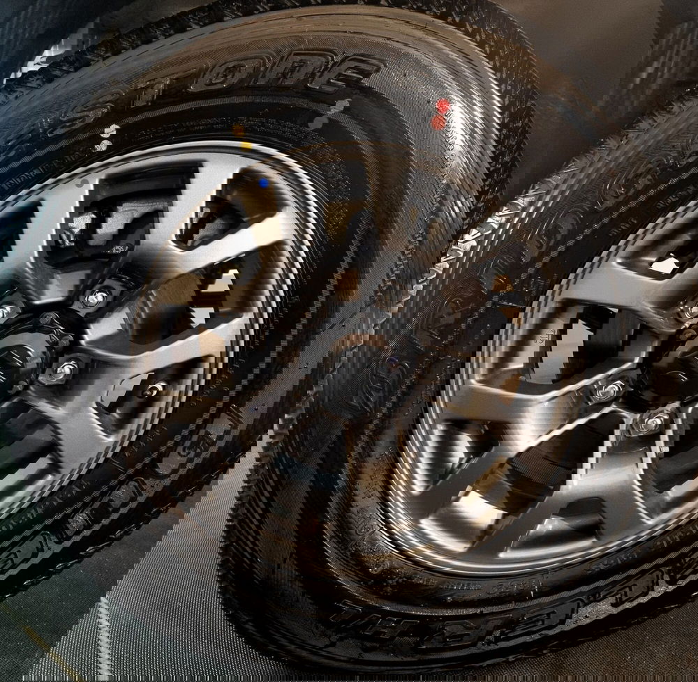 Suzuki Jimny nuova a Pavia (5)