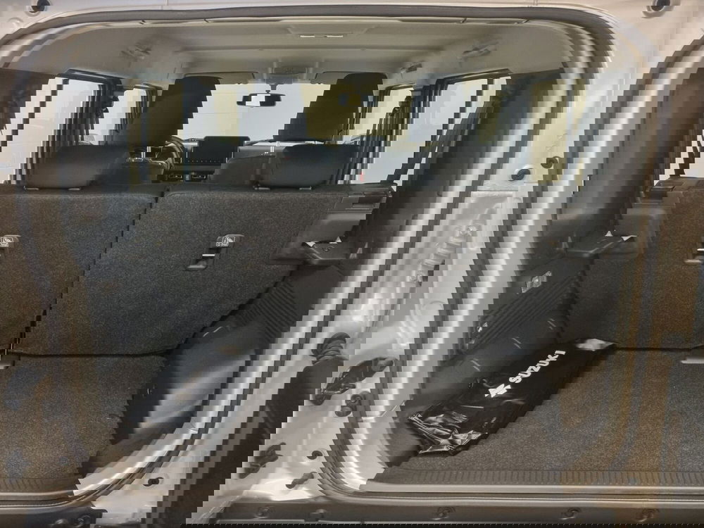 Suzuki Jimny nuova a Pavia (8)