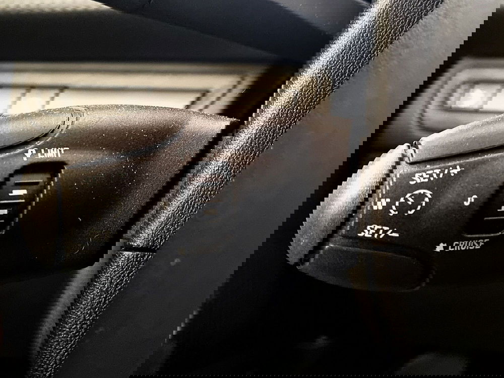 Peugeot 2008 usata a Pavia (19)