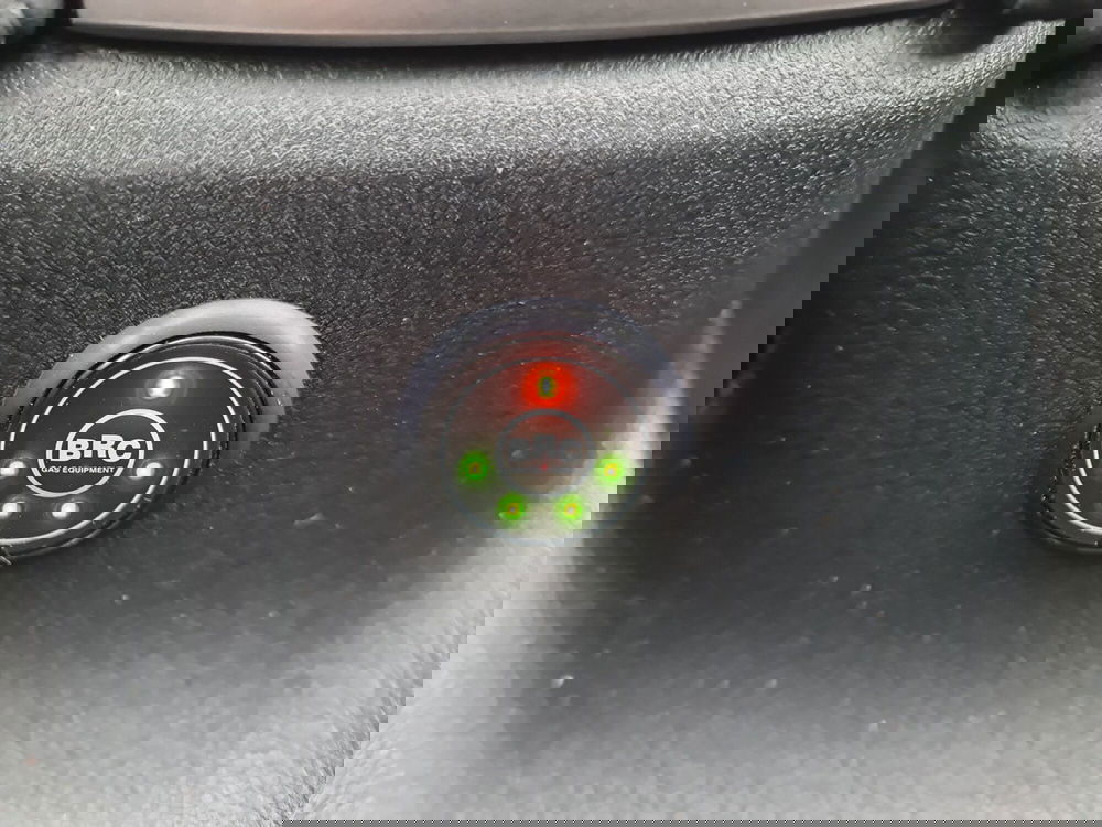 Nissan Micra usata a Bologna (13)