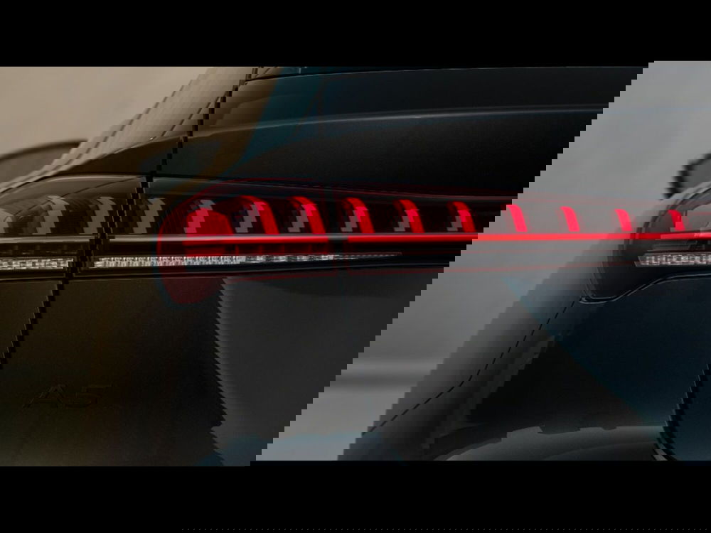 Audi A5 Avant nuova a Livorno (7)