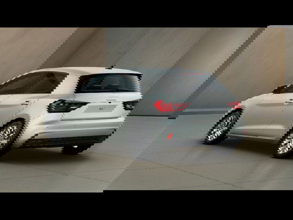 Audi A1 Sportback nuova a Livorno (3)