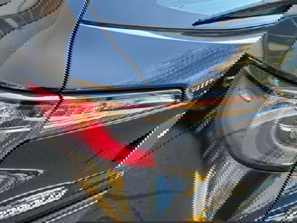 Toyota Corolla Touring Sports usata a Bologna (11)