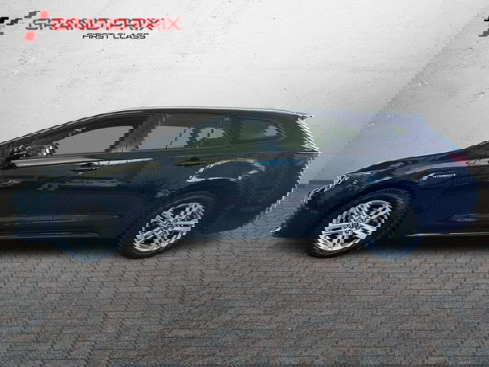 Toyota Corolla Touring Sports usata a Bologna (7)