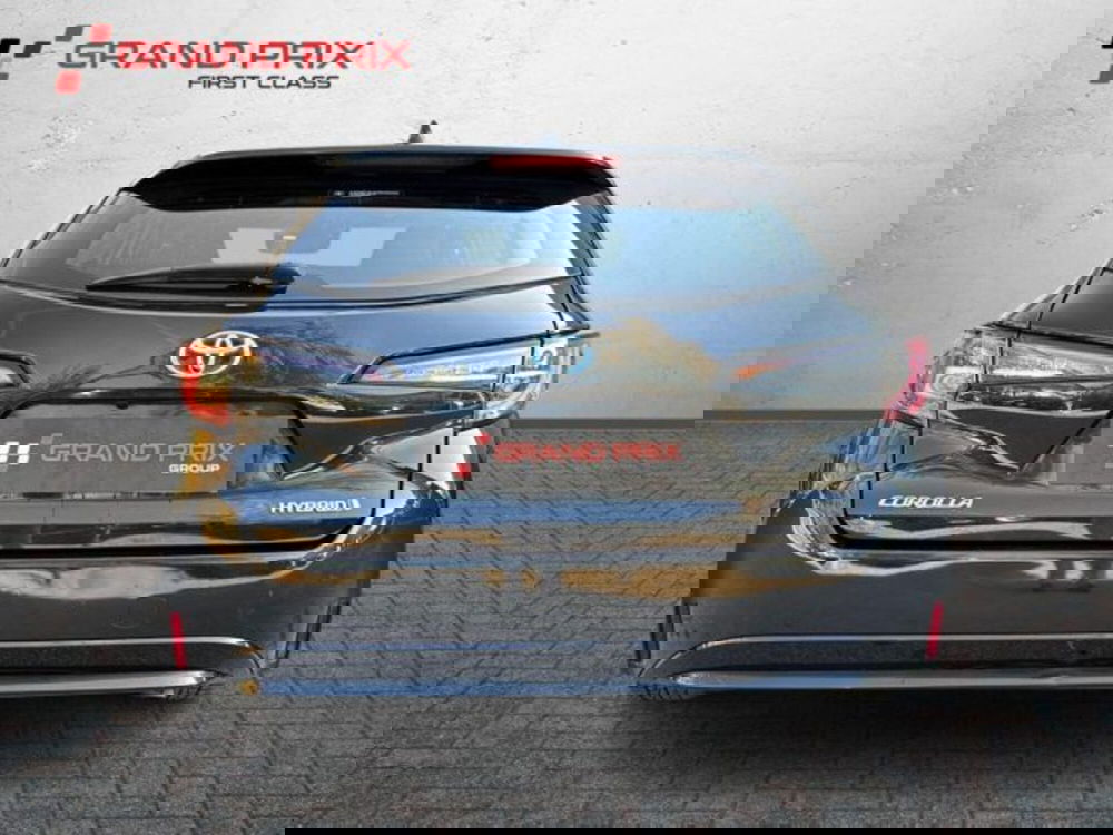 Toyota Corolla Touring Sports usata a Bologna (8)