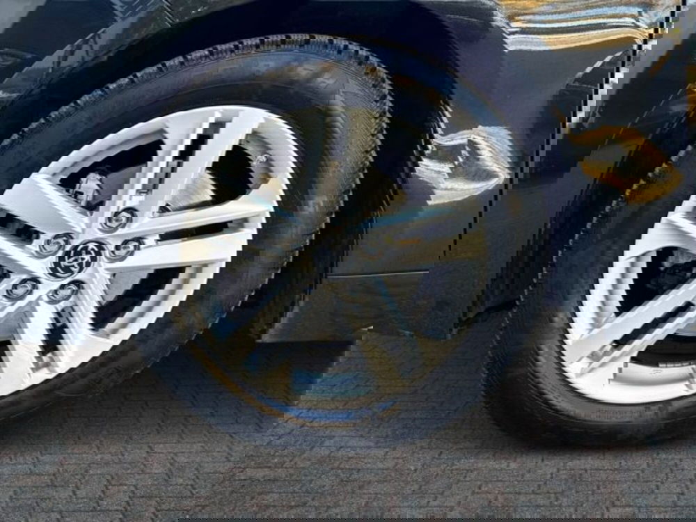 Toyota Corolla Touring Sports usata a Bologna (9)