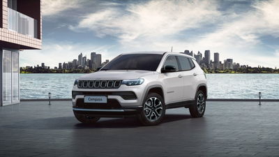 Jeep Compass full-electric First Edition fwd 213cv auto nuova a Sinalunga