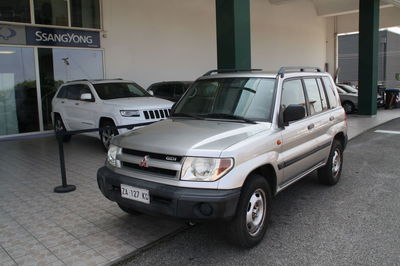 Mitsubishi Pajero 2.0 16V GDI 5 porte Ego del 2001 usata a Pordenone