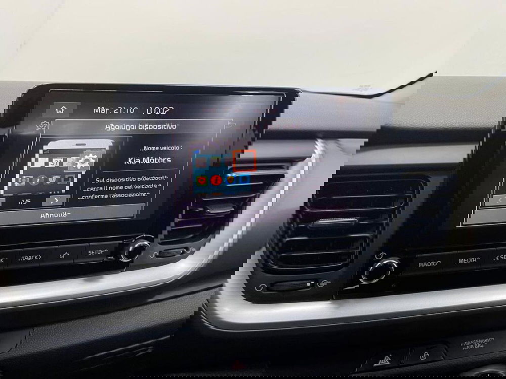Kia Stonic usata a Como (13)