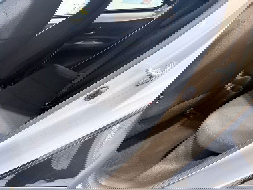 Toyota Aygo X usata a Latina (11)