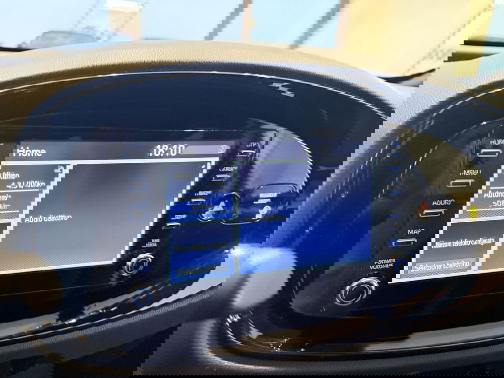 Toyota Aygo X usata a Latina (16)