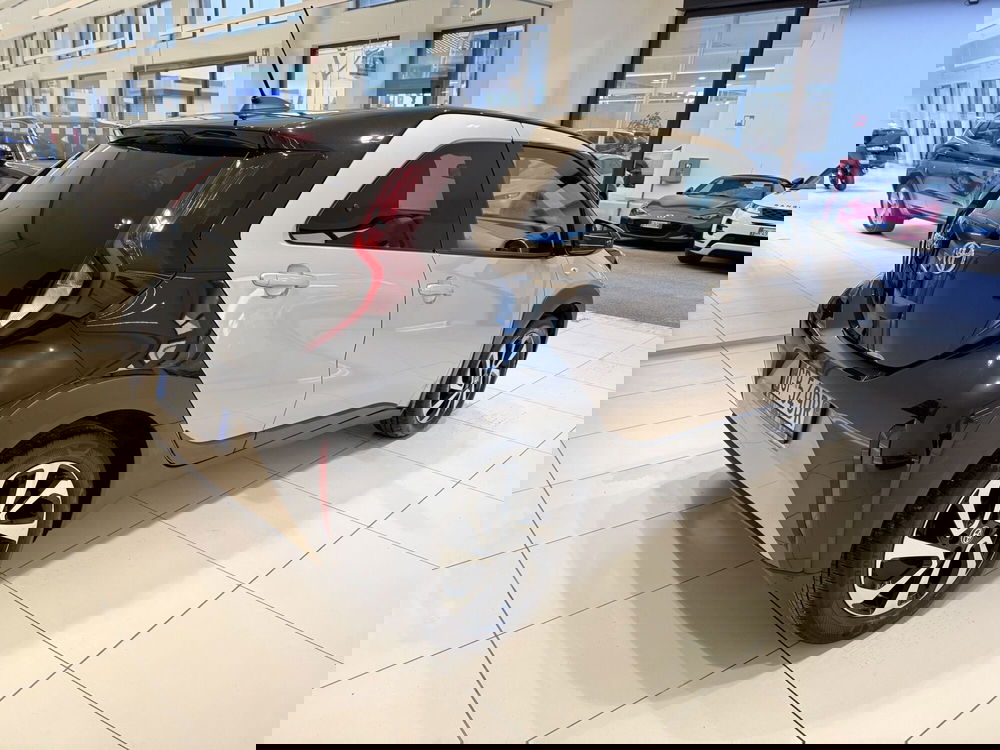 Toyota Aygo X usata a Latina (4)