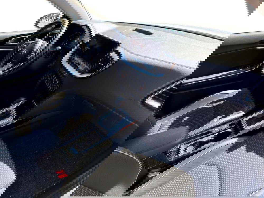 Kia XCeed usata a Taranto (19)