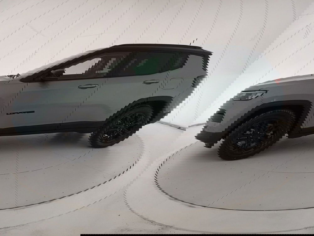 Jeep Compass nuova a Lecce (2)