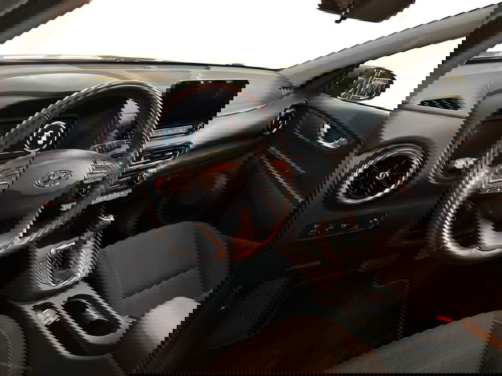 Hyundai Kona usata a Taranto (20)