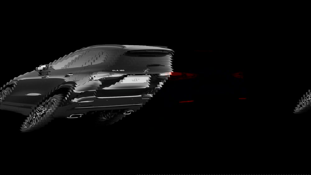 Mercedes-Benz GLA SUV nuova a Milano (3)