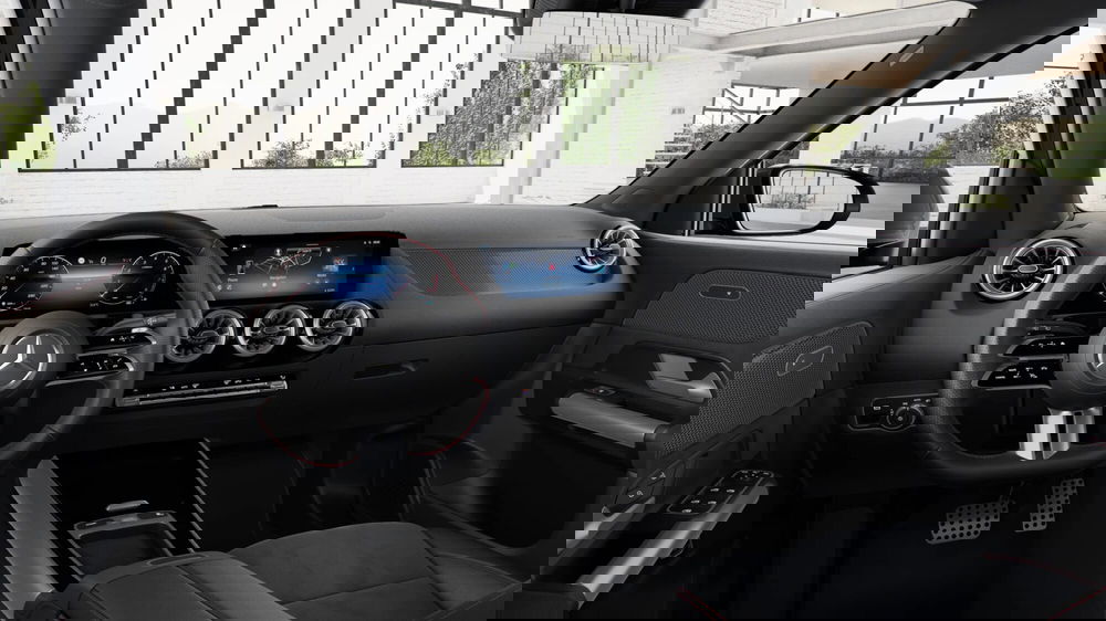 Mercedes-Benz GLA SUV nuova a Milano (8)