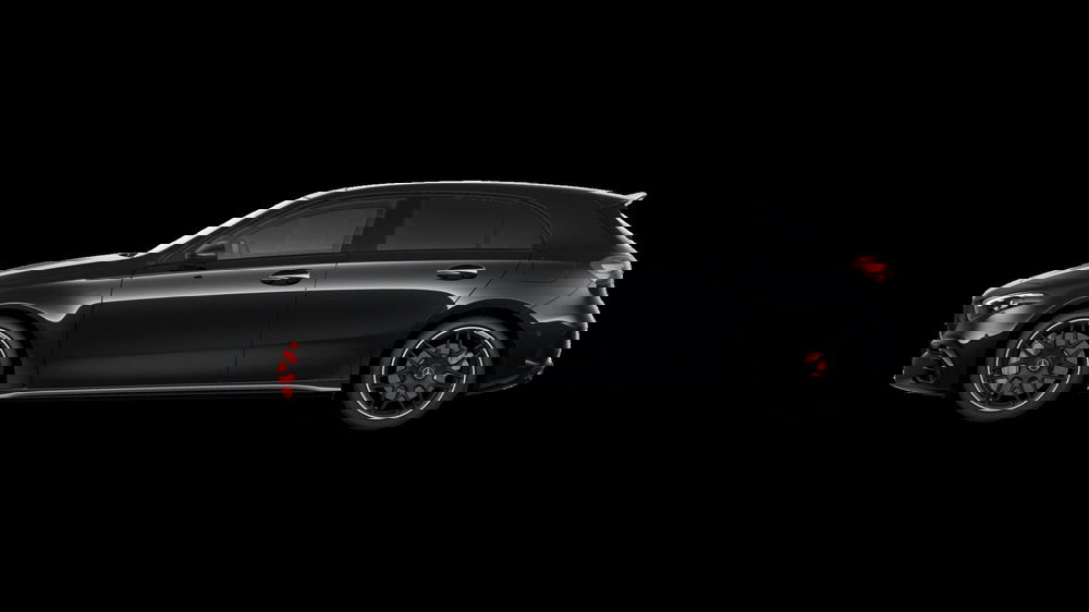 Mercedes-Benz Classe A nuova a Milano (2)