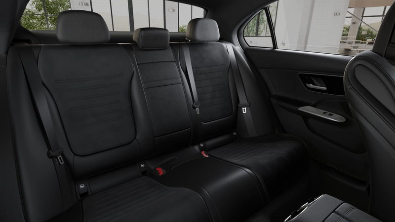 Mercedes-Benz Classe C nuova a Milano (5)