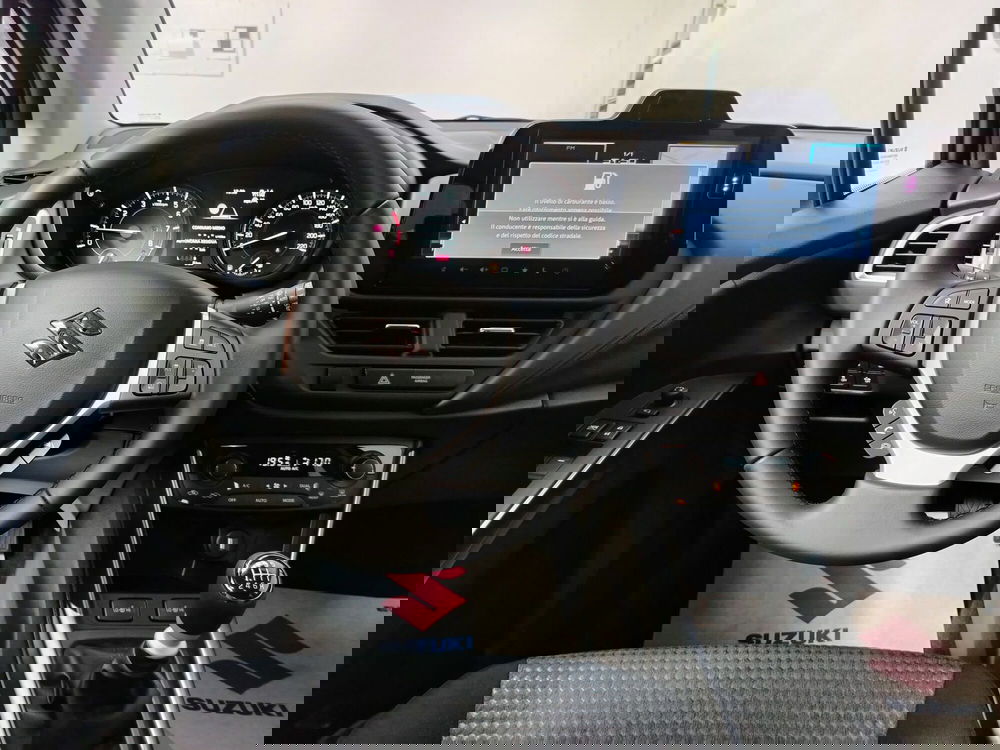 Suzuki S-Cross nuova a Rovigo (11)