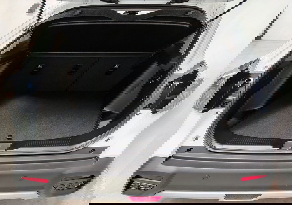 Suzuki S-Cross nuova a Rovigo (8)