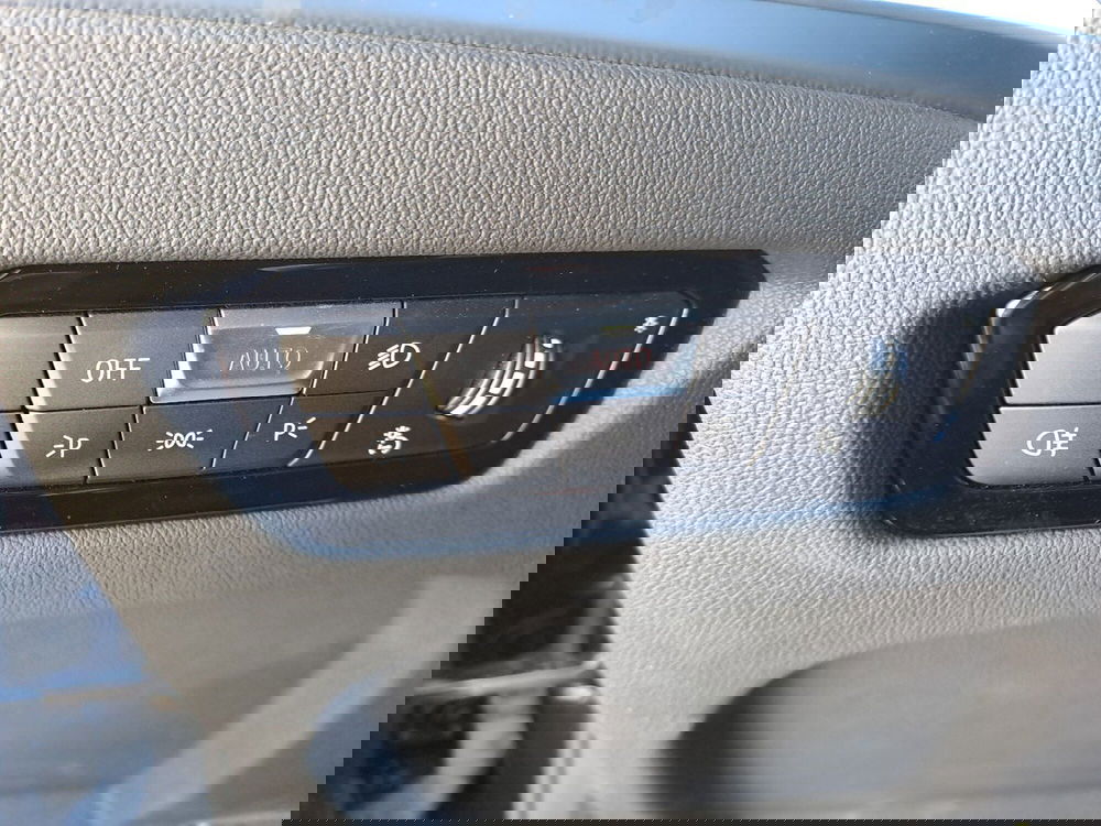 BMW Serie 2 Coupé usata a Pescara (13)
